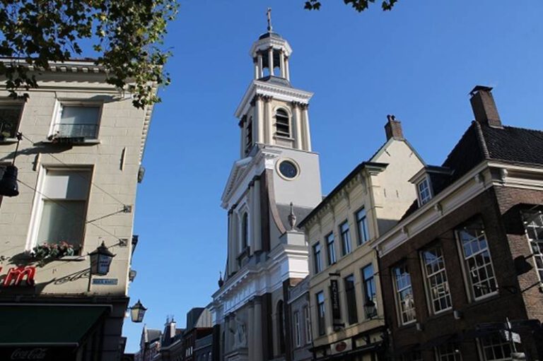 Nieuw: Openingsviering Kathedraal
